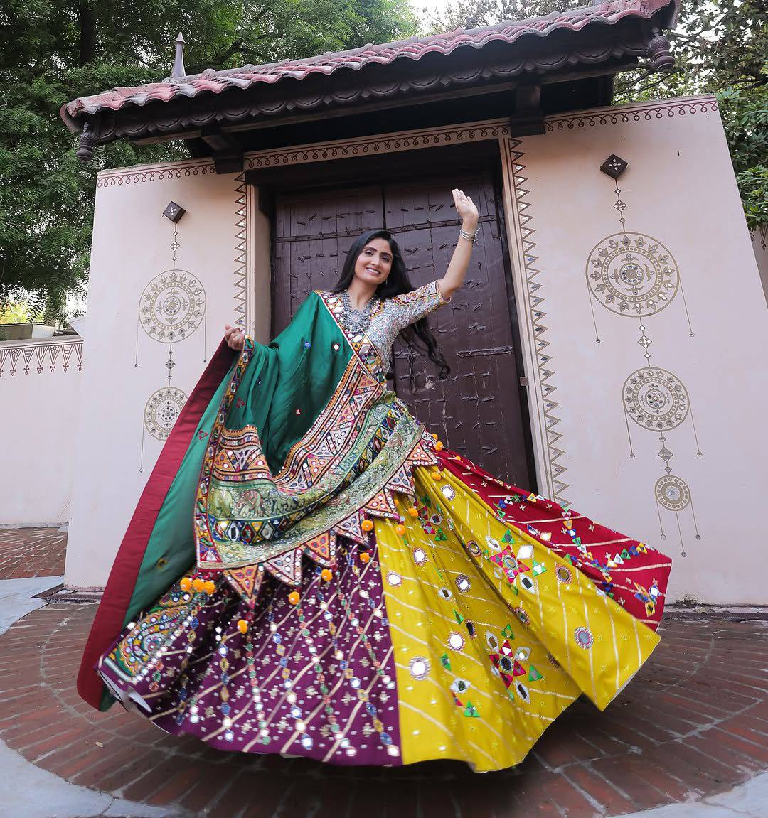 Geeta Rabari Wear Digital Printed Mirror Work Navratri Lehenga Choli