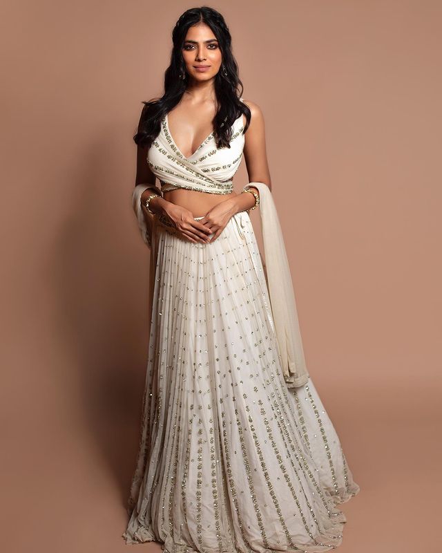 White Color Designer Georgette Party Wear Sequence Embroidered Lehenga