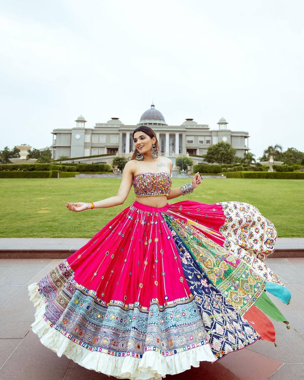 Pink Mirror Work Megic  Navratri Lehenga Choli.