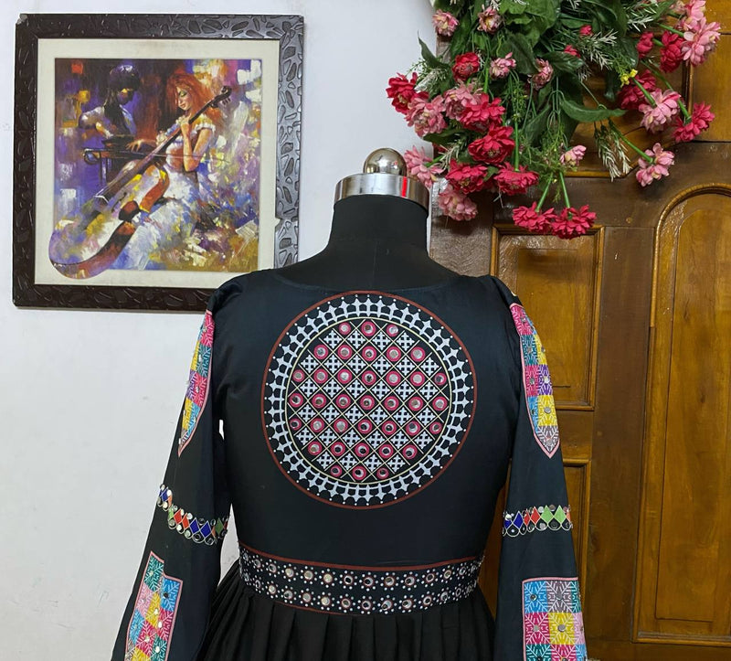Black Color Digital Print with Mirror Work Designer Navratri Lehenga Top