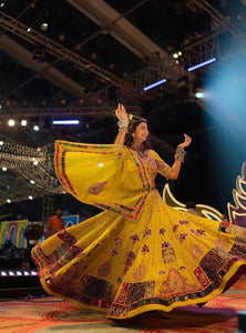 Kinjal Dave Stylist Navratri Yellow Color Digital Printed Lehenga