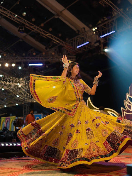 Kinjal Dave Stylist Navratri Yellow Color Digital Printed Lehenga