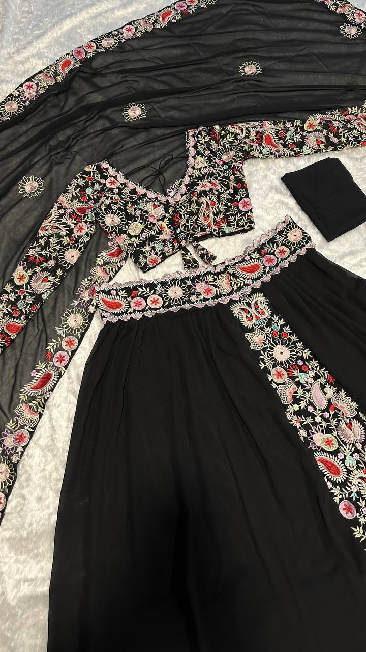 Black Color Thread With Embroidery  Work  Designer Lehenga Choli