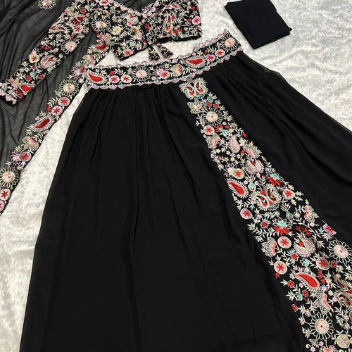 Black Color Thread With Embroidery  Work  Designer Lehenga Choli
