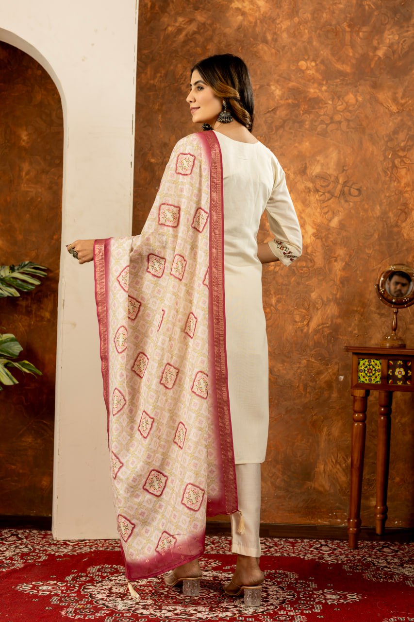 Off-White Color Embroidery Thread Work Designer Salwar Suit