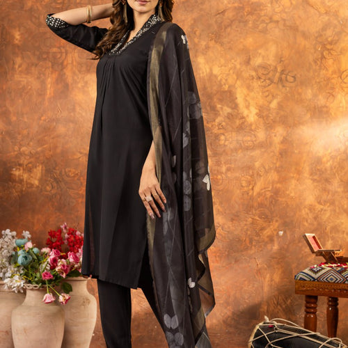 Black Color Embroidery Thread Work Designer Salwar Suit