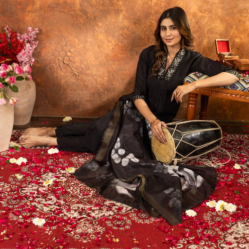 Black Color Embroidery Thread Work Designer Salwar Suit