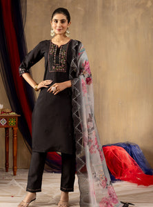 Black Color Embroidery Thread Work Designer Salwar Suit