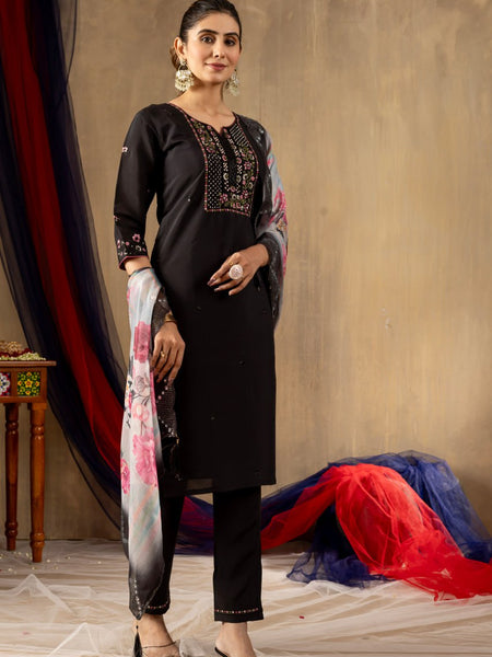 Black Color Embroidery Thread Work Designer Salwar Suit