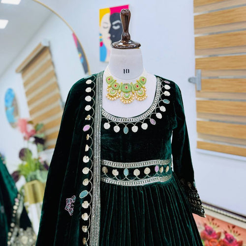Green Color Bollywood Designer Velvet Party Wear Gown
