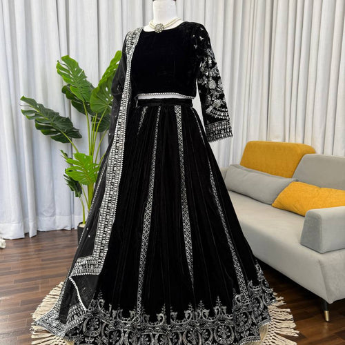 Black Color Wedding Wear Designer Velvet Lehenga Choli