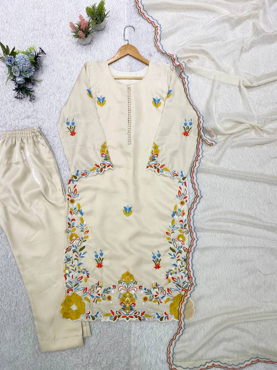 Ivory Multi Floral Embroidered Pakistani Salwar Suit