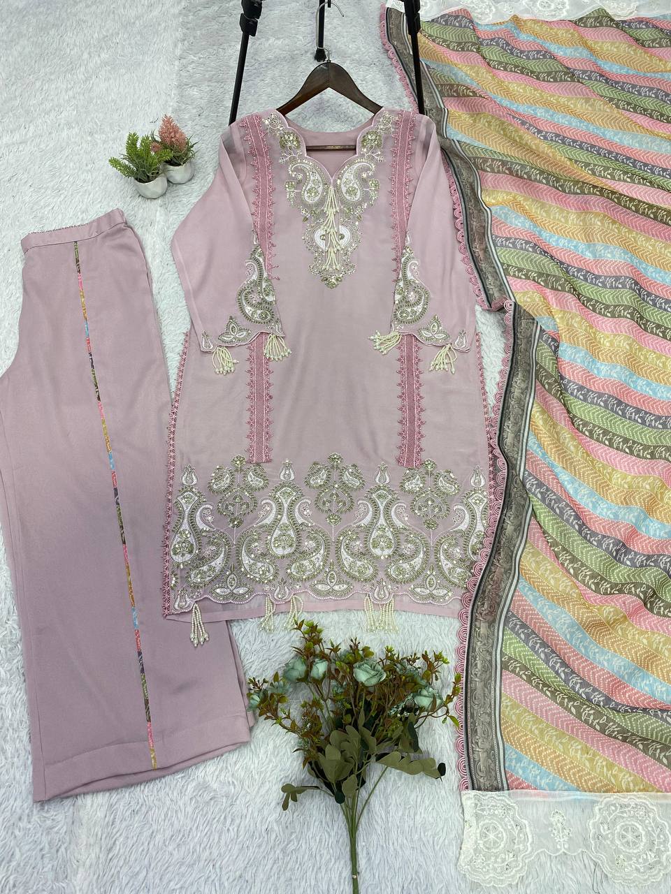 Dusty Pink Sequins Embroidered Pakistani Kurta Set