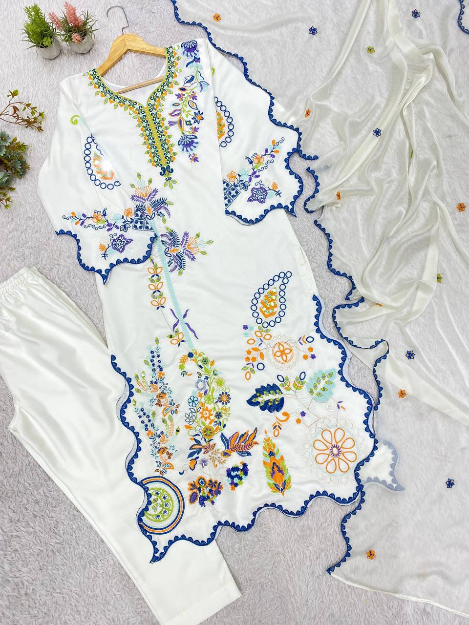 White Embroidered Sequins Pakistani Salwar Suit